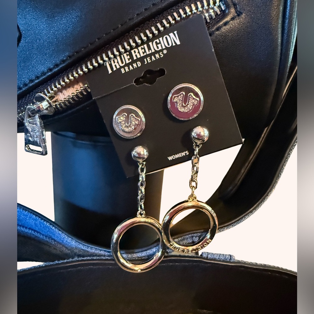 True Religion NWT Black Crossbody Silver Details Denim Strap & Earrings (P132) - Picture 7 of 15